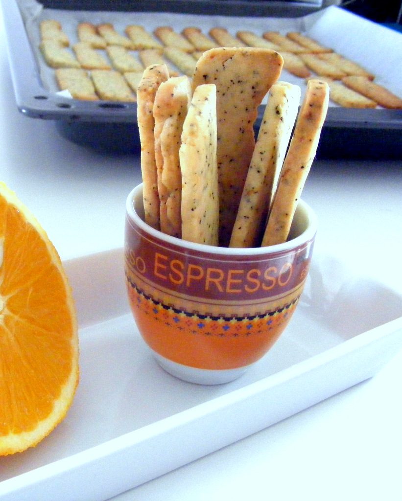 עוגיות תפוזים פריכות עם תה ארל גריי עוגיות ריחניות נהדרות