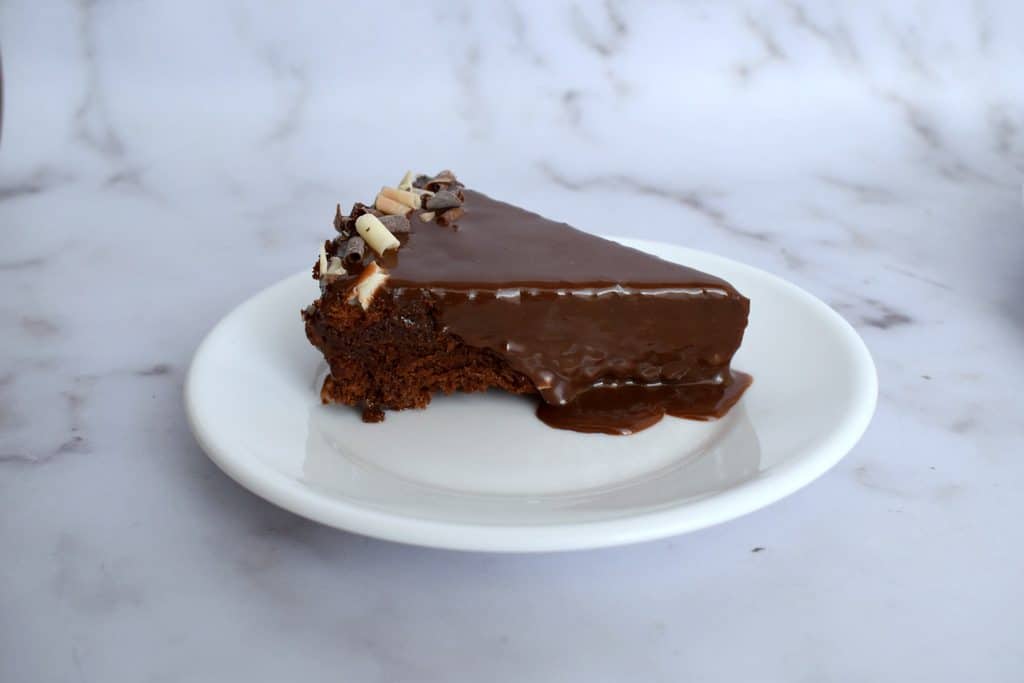 עוגת שוקולד ללא קמח עשירה ומומלצת ללא גלוטן
