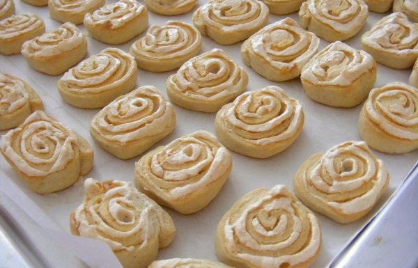 עוגיות שושנים עם קצף וניל עוגיות נהדרות למילוי צנצנת עוגיות