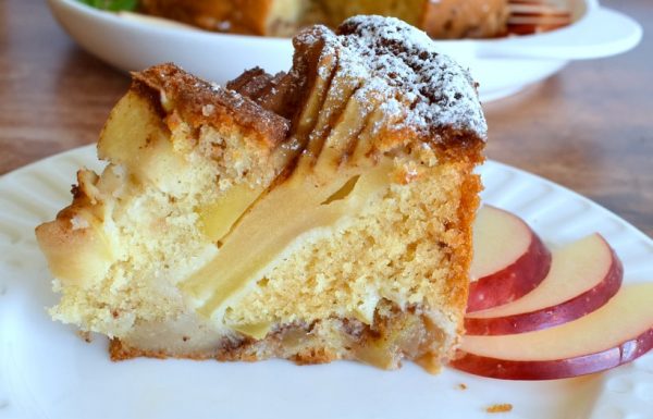 עוגת תפוחים טורט אוורירי גבוה וטעים